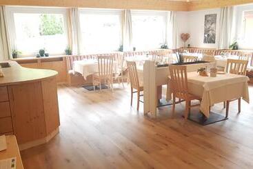 호텔 Pension Lärchenhof