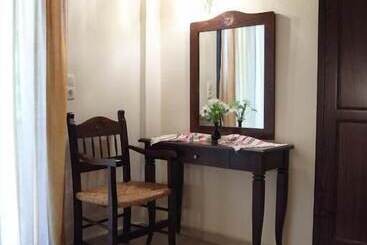 ビラホテル Aposperitis Traditional Guesthouse