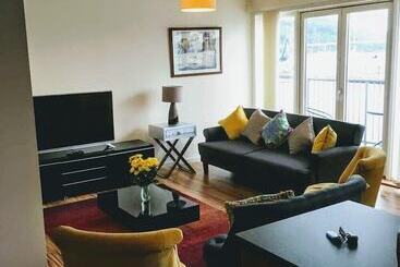 تختخواب و صبحانه Aberfeldy Lodge