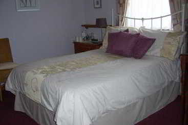 Glenshian Guest House Bed & Breakfast