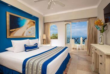 Blue Chairs Resort by The Sea - Adults Only