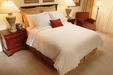هتل City Place St. Louis