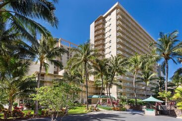 Отель Courtyard By Marriott Waikiki Beach
