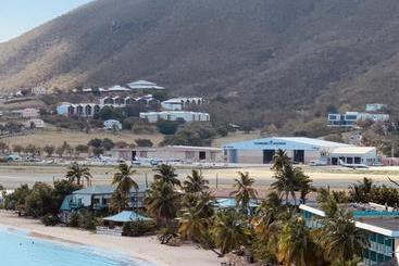 هتل Emerald Beach Resort