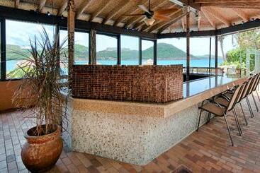 فندق Lindbergh Bay