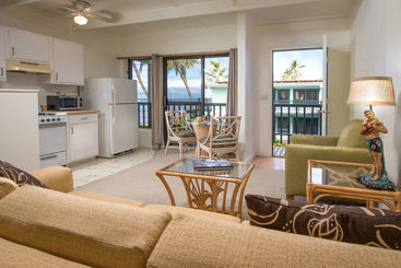هتل The Makai Inn