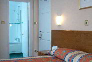 בית מלון כפרי Metropole