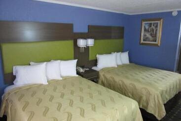 فندق Quality Inn & Suites Near Six Flags East