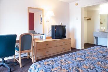 فندق Scottish Inn Downtown Jacksonville