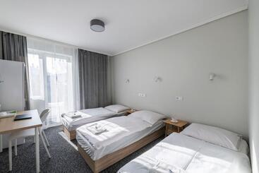 ホテル Willa Albatros Happy Hours