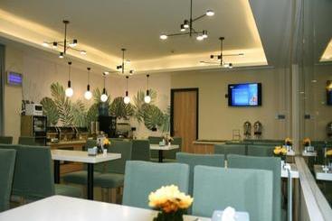هتل Greentree Inn  Wuxi Quanshan Center
