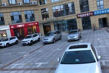 בית מלון כפרי Jinjiang Inn Select Chuzhou Zhongdu Avenue Langya Mountain Zuiwenting Scenic Spot