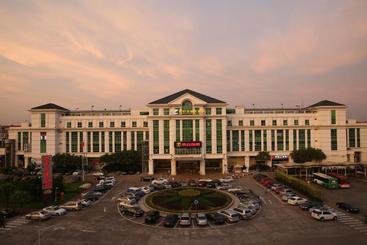 ホテル Country Garden Flower City