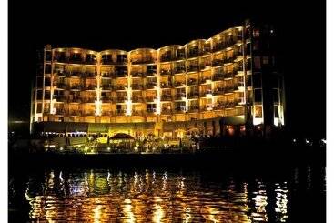 Grand Hotel & Casino