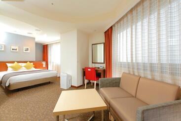 בית מלון כפרי Mystays Utsunomiya