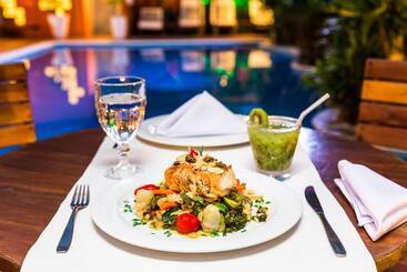 هتل Pousada Coqueiros