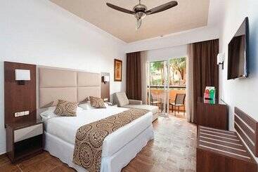 Hotel Riu Funana - All Inclusive