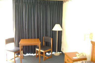 هتل Rodeway Inn & Conference Center