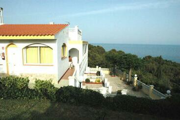 Apartamentos Famara