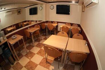 住宿加早餐  Holland Inn