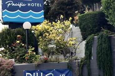 فندق Blu Pacific