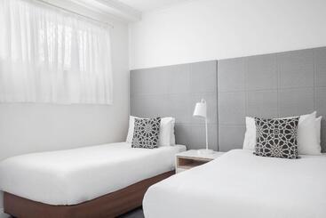 호텔 Breakfree Alexandra Beach