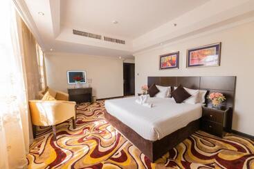 فندق Ewan Ajman Suites