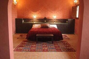 هتل Kasbah Azalay