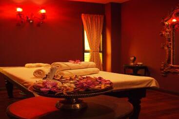 Отель Puripunn Hideaway