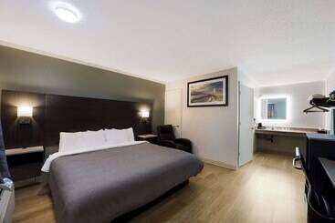 酒店 Quality Inn Tallahassee Near University