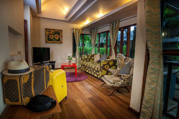 هتل Tango Beach Resort