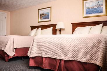 מוטל Ogunquit Hotel And Suites