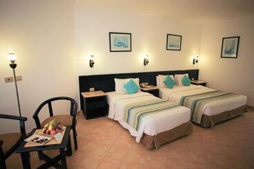 リゾートホテル Labranda Club Makadi