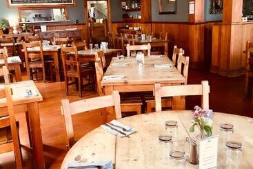 ホテル Harbourview