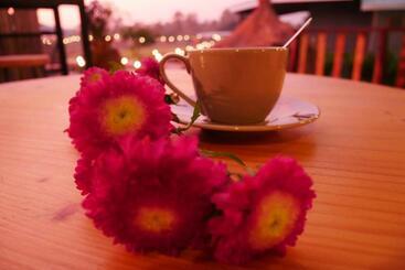 فندق Nok Chan Mee Na