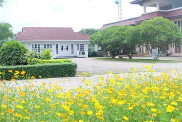 호텔 Royal Princess City Lamphun