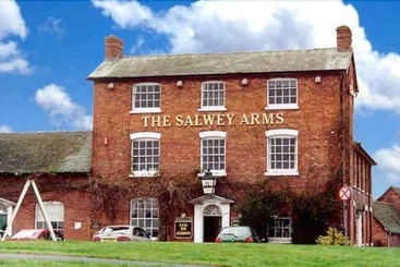 ホテル The Salwey Arms