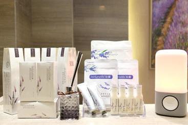 Lavande Hotel Korla Shihua Avenue