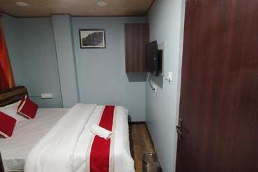 فندق صغير Svr Inn