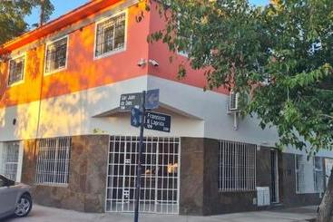 Hostel S & J Mendoza