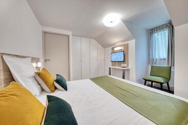 فندق Lac D Orient