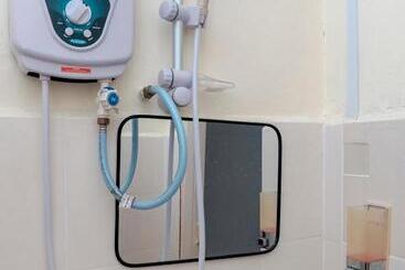 Отель Darulsalam Orkid Inn Kerteh