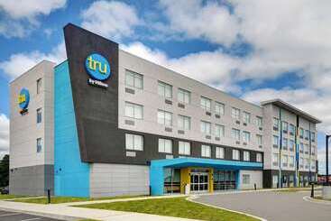 Отель Tru By Hilton Gaylord, Mi