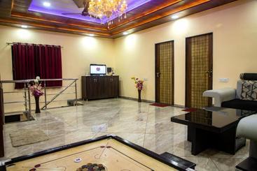 مبيت وإفطار Mahabali Villa