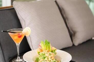 Ac Hotel By Marriott Fort Lauderdale Airport