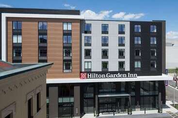 فندق Hilton Garden Inn Madison Downtown