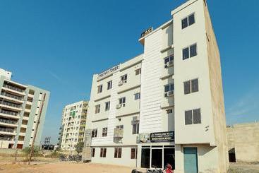 בית מלון כפרי Oyo 78488  Parkland Blue