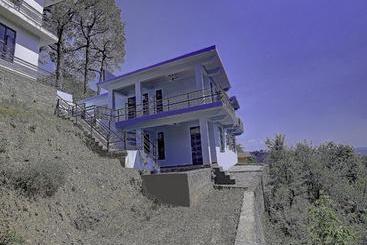 بنسيون Oyo 78596 Ashok Homes