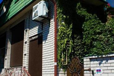 هاستل клуб B55