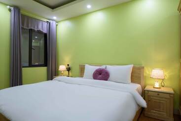 هتل Golden Lotus Airport